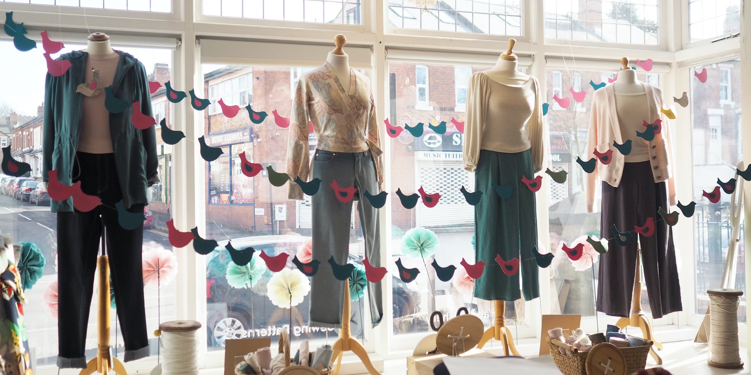2023's Stunning g&g window display round up – Guthrie & Ghani