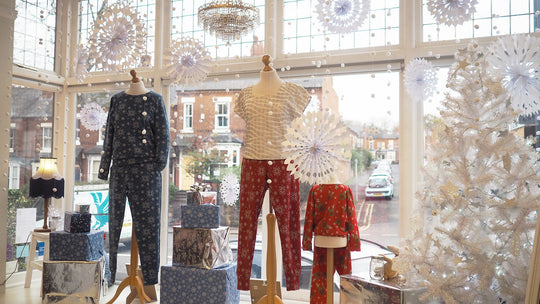 The g&g Christmas Window Display 2020