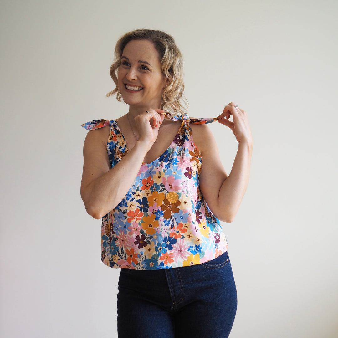 Lauren's Laurence Top in Flùr Meadow Ecovero Viscose