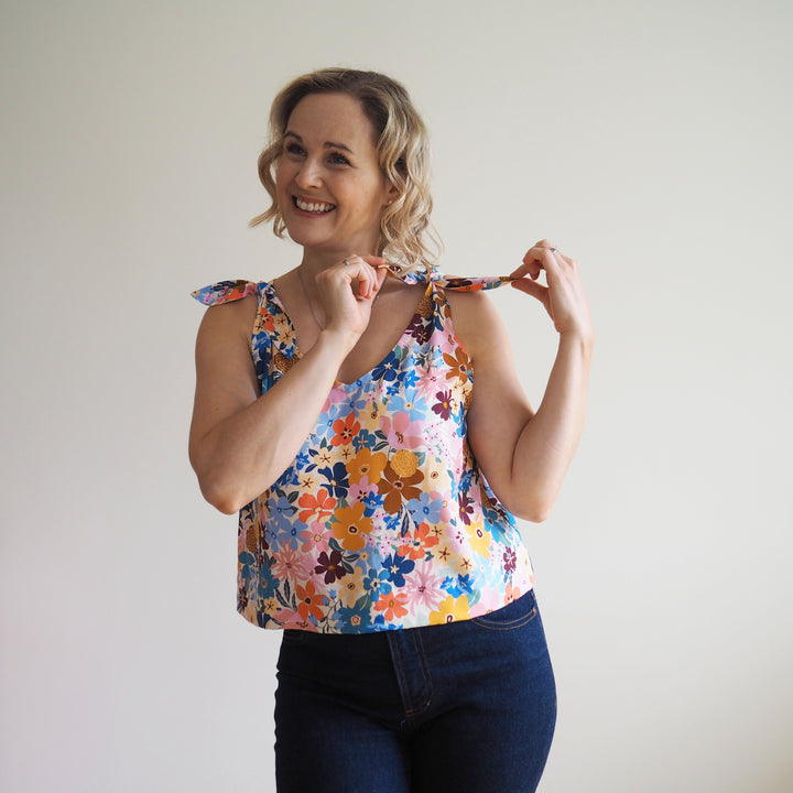 Lauren's Laurence Top in Flùr Meadow Ecovero Viscose