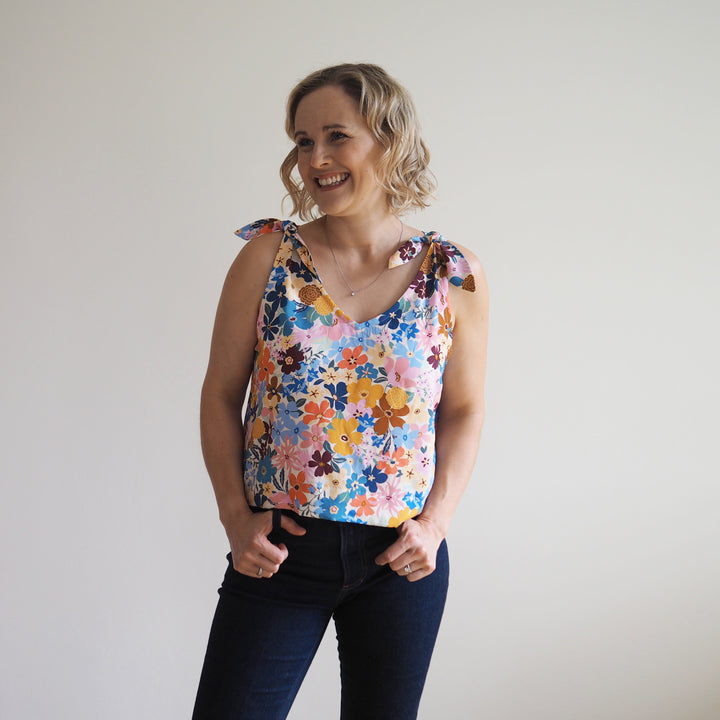 Lauren's Laurence Top in Flùr Meadow Ecovero Viscose