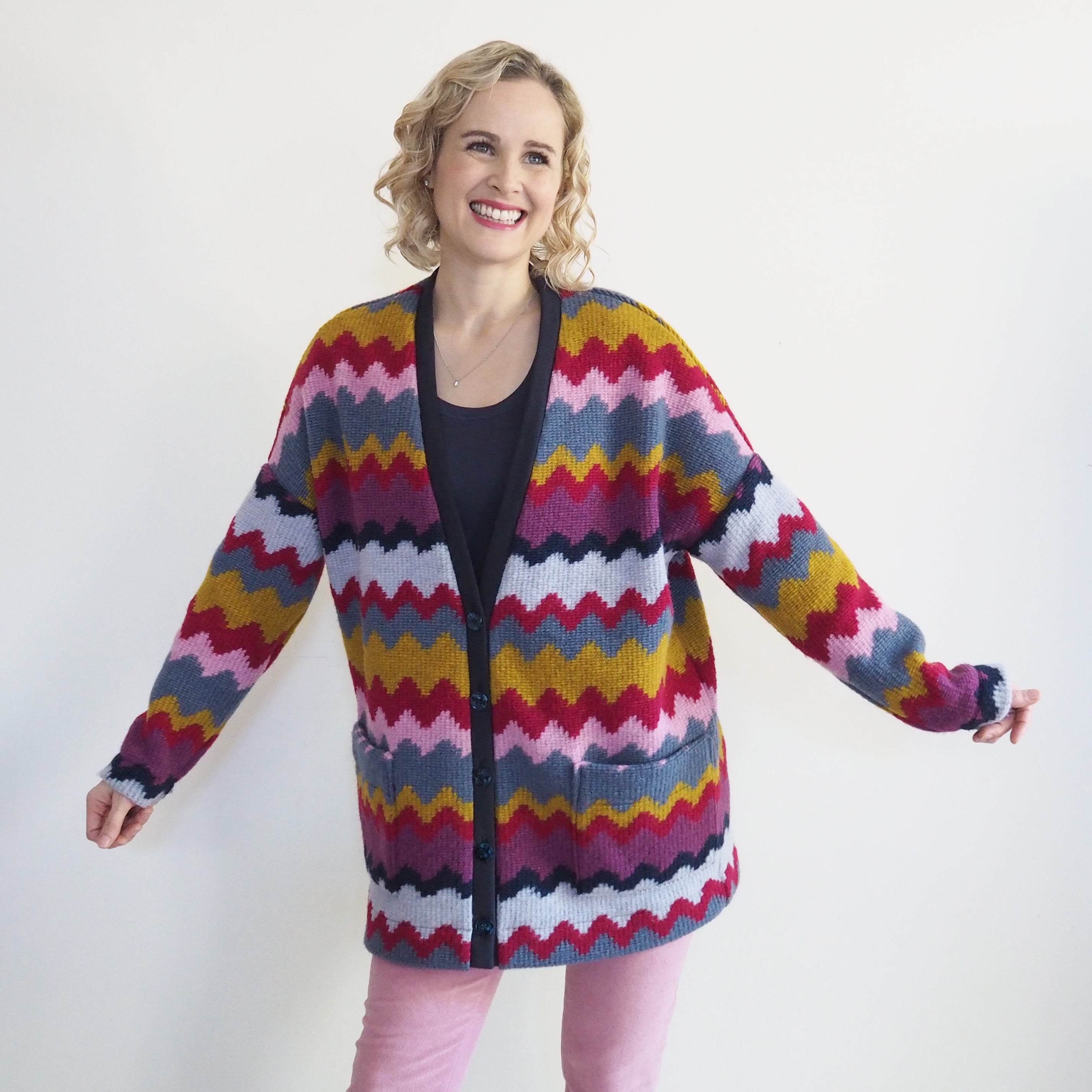 Pink Etna Zigzag Knitted Fabric – Guthrie & Ghani