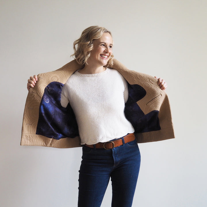 Lauren's Caiplie Jacket in Sand Cairn Circles Cotton Jacquard