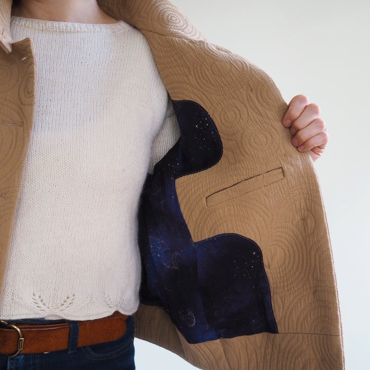 Lauren's Caiplie Jacket in Sand Cairn Circles Cotton Jacquard