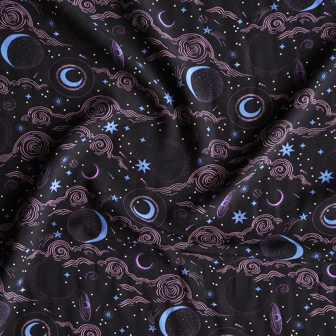 Fabric Godmother Cosmo Black Viscose Crepe Fabric – black viscose crepe