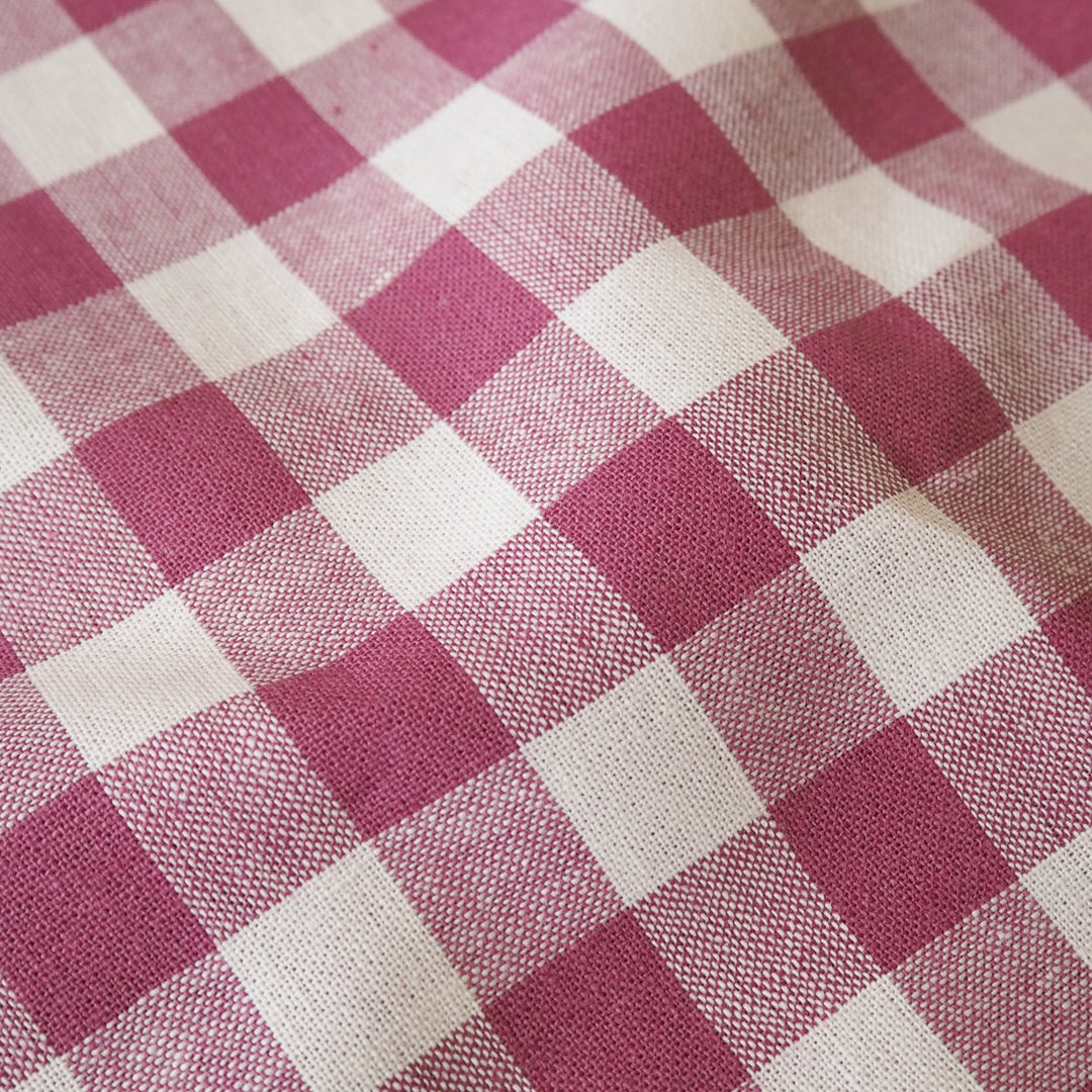 Pink and white checkered dressmaking linen cotton fabric