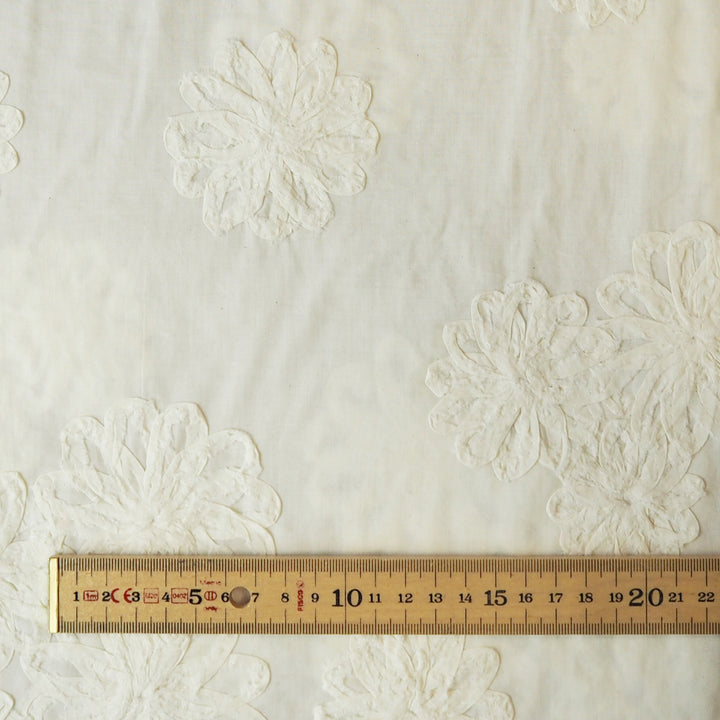 Cream 3D petals cotton poplin fabric for dressmaking