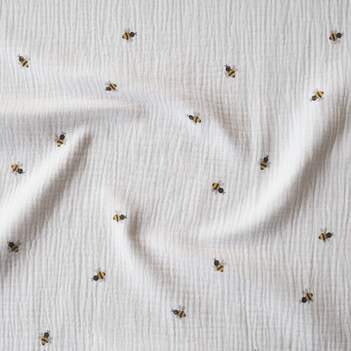 Bumble bee print cotton double gauze fabric for dressmaking