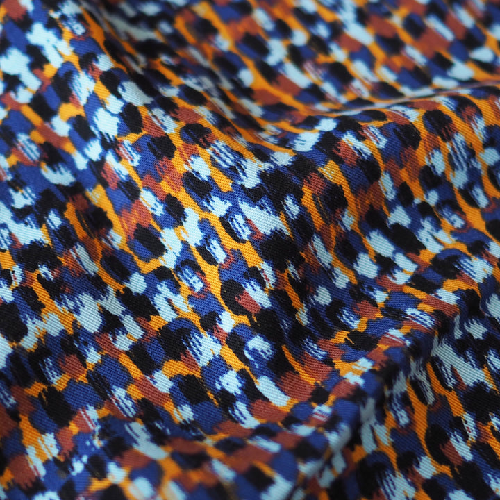 Confetti animal viscose twill fabric for dressmaking