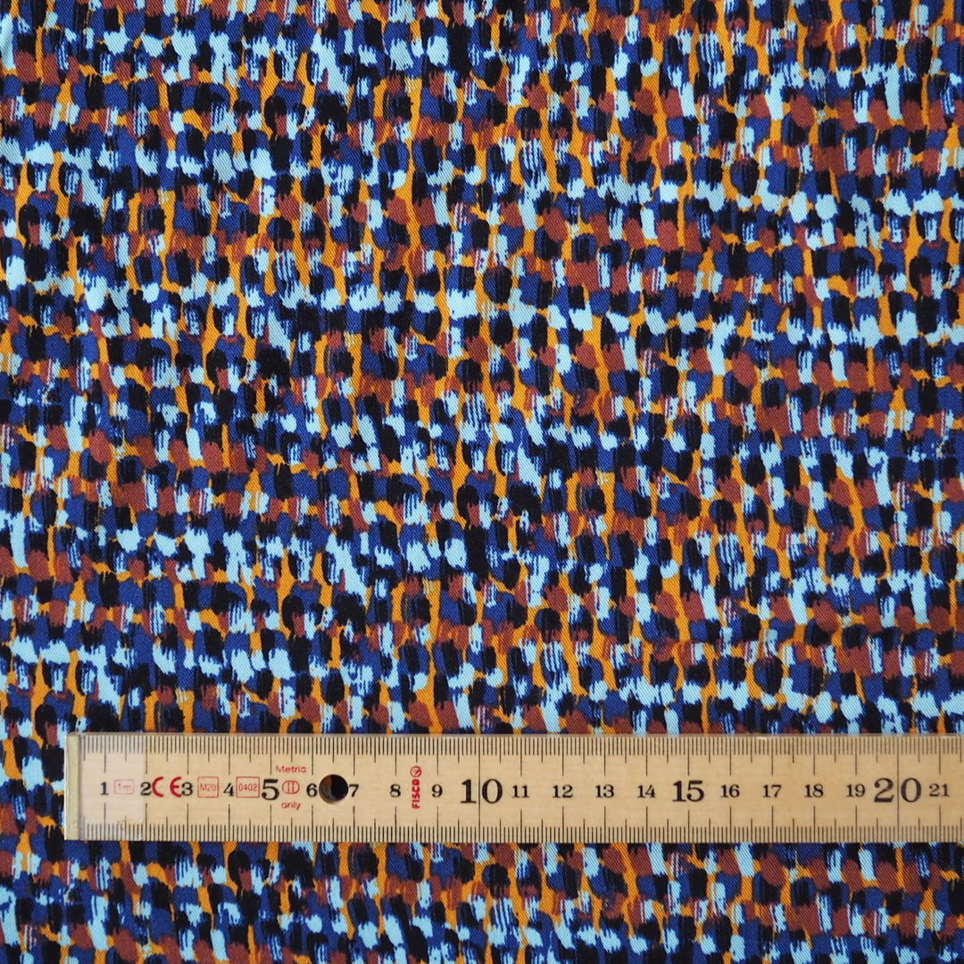 Confetti animal viscose twill fabric for dressmaking