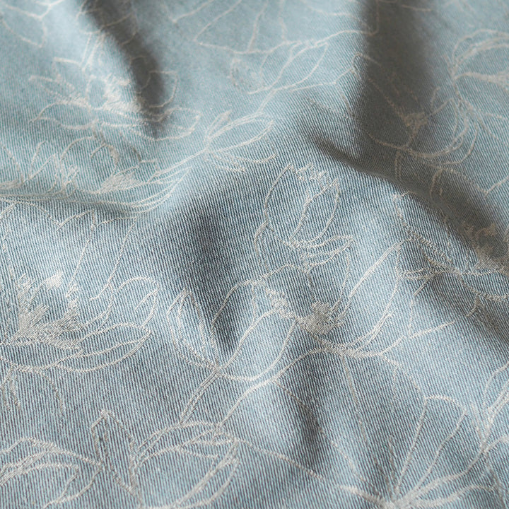 Stonewash Floral Jacquard Denim Fabric for dressmaking