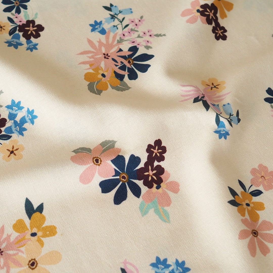 Flùr Posy Viscose Linen dressmaking fabric - exclusive to Guthrie & Ghani