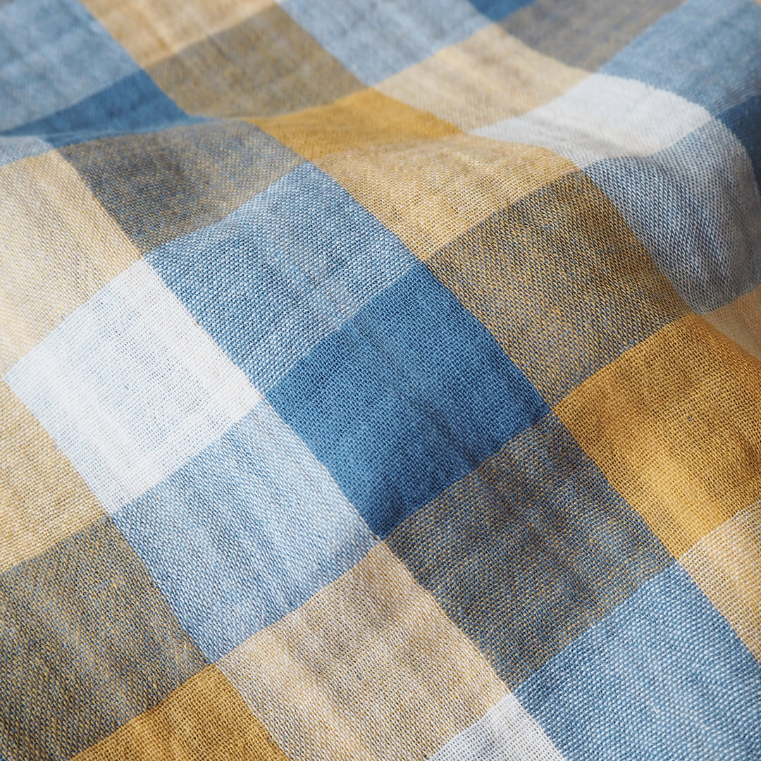 Tranquil Reversible Cotton Double Gauze Fabric for dressmaking