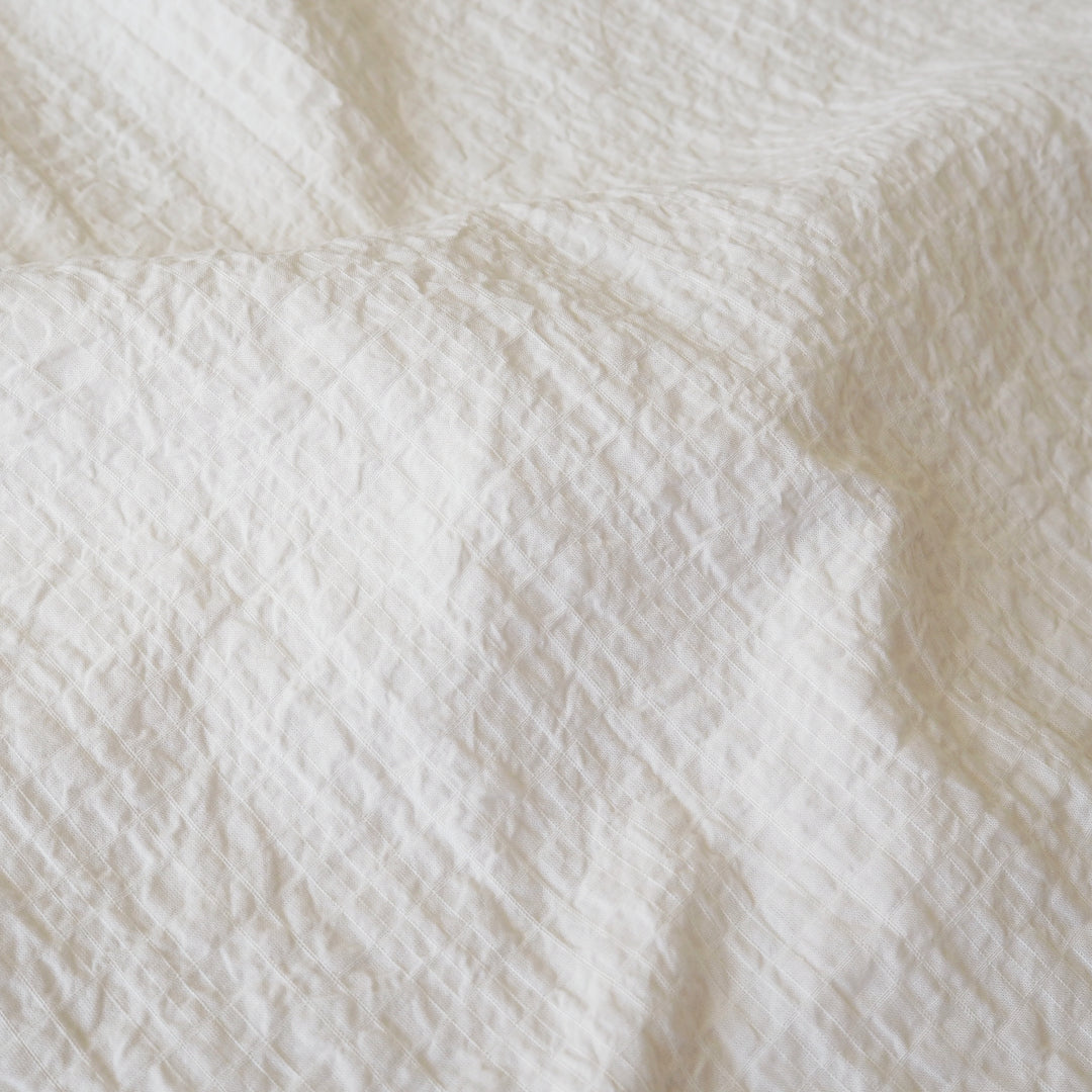 Pearl Delicate Grid Cotton Seersucker dressmaking Fabric