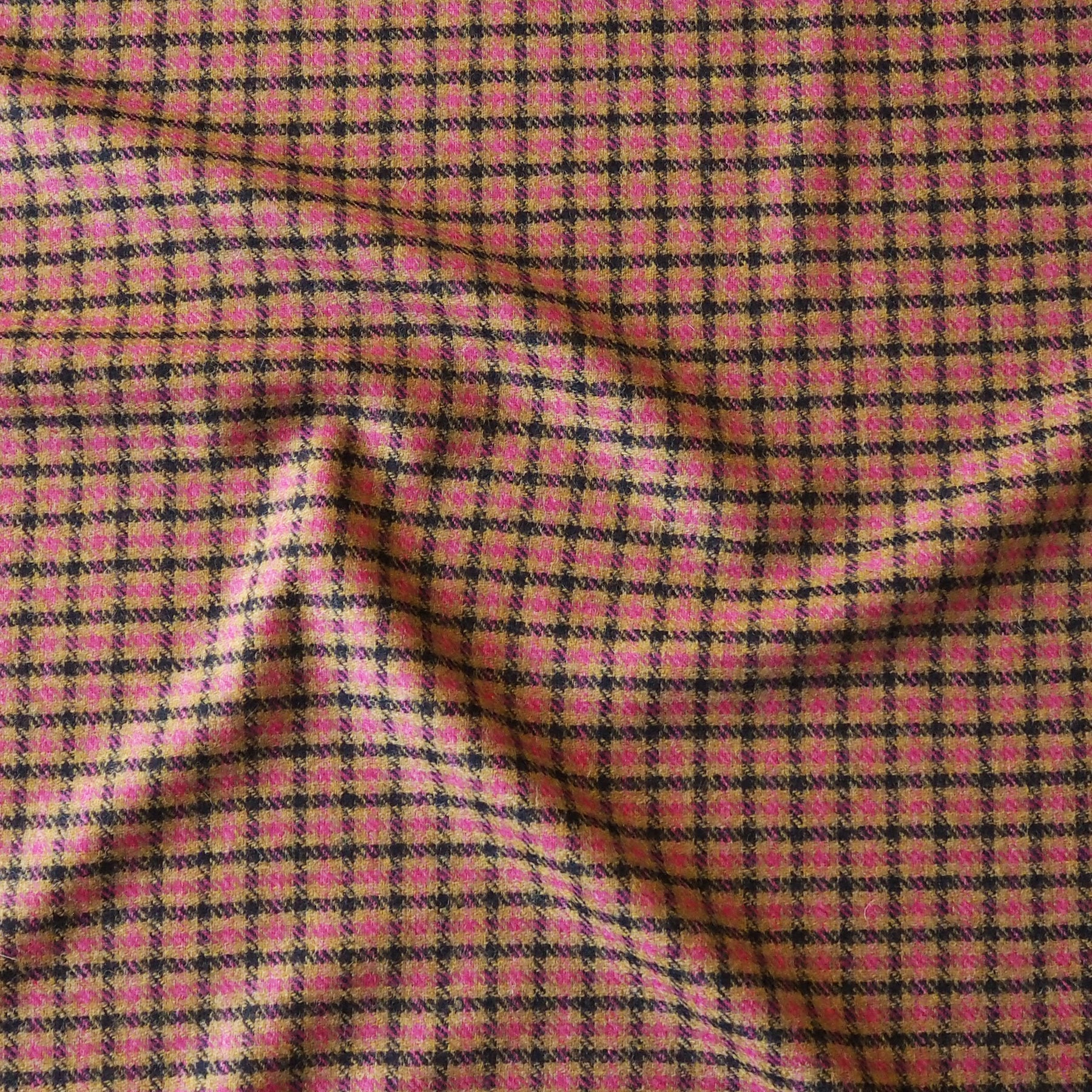 Berry Bramble Check British Wool Fabric | Guthrie & Ghani