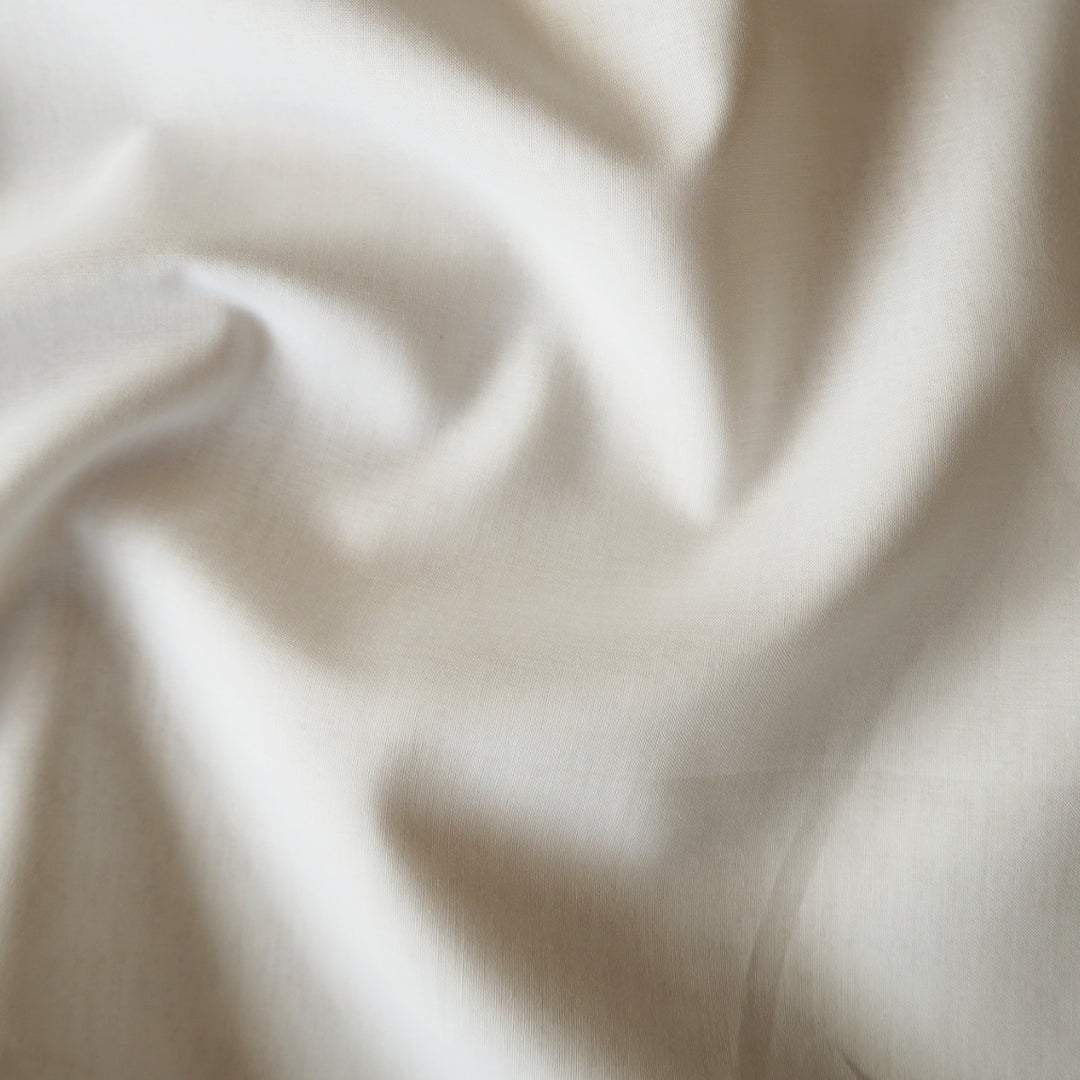 Cream Cotton Voile Lining Fabric – soft and lightweight 100% cotton perfect for lining dresses and blouses