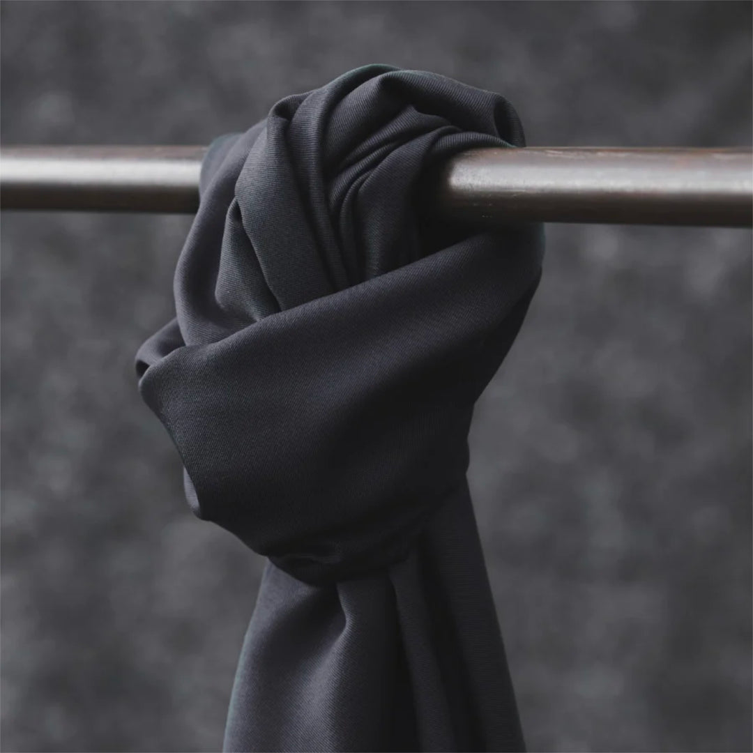 Dark Navy Meet Milk Smooth Drape Tencel Twill Fabric – navy twill for dressmaking