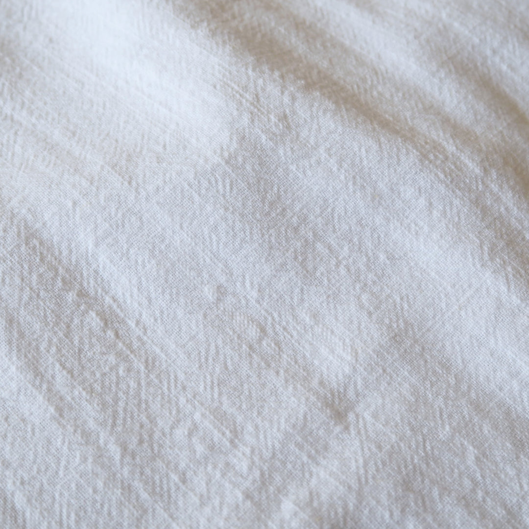 White Textured Ramie Linen Blend Fabric – crisp white linen cotton for dressmaking.