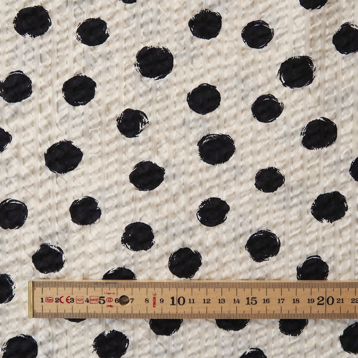 Sevenberry Cream Spotty Ripple Seersucker Cotton dressmaking Fabric