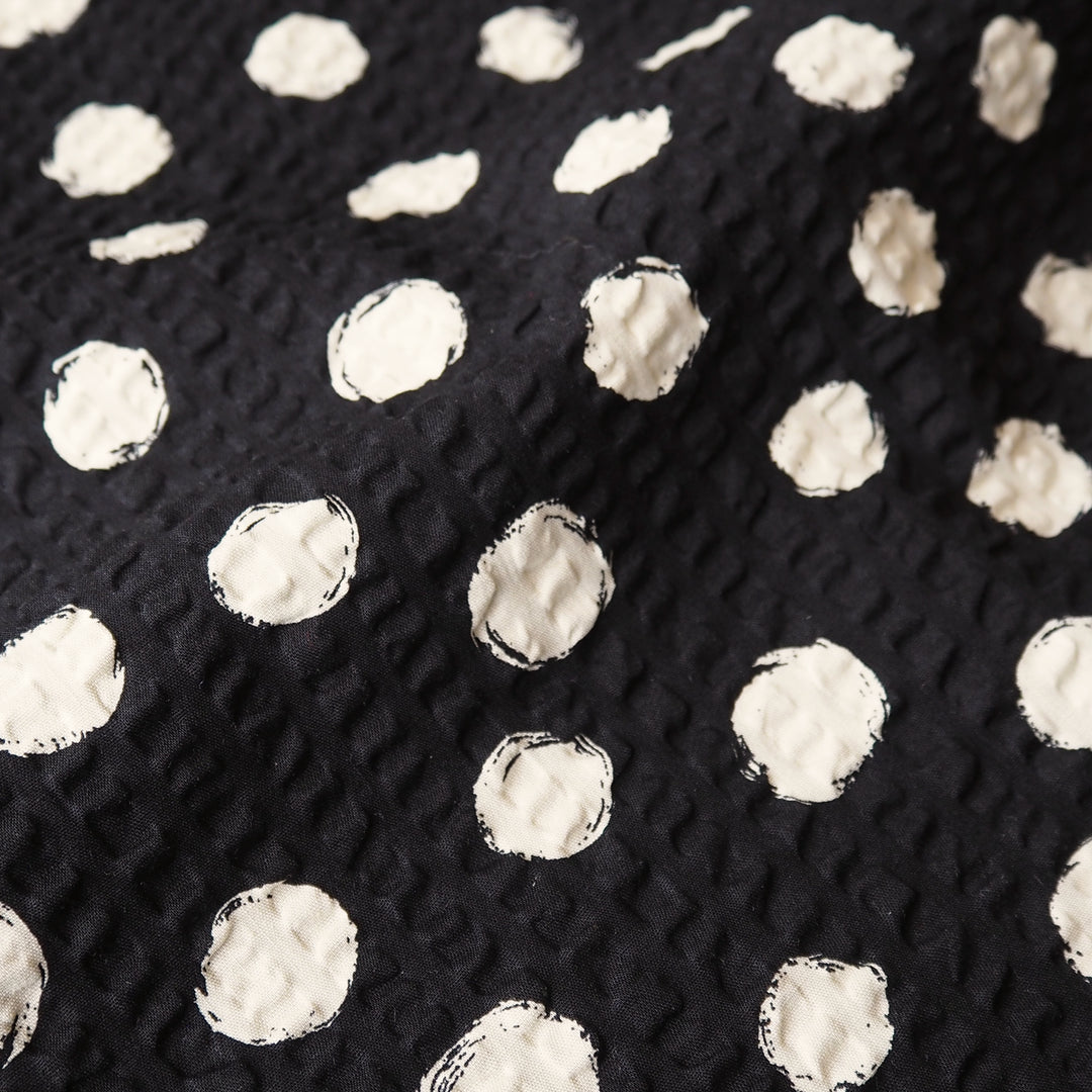 Sevenberry Black Spotty Ripple Seersucker Cotton dressmaking Fabric
