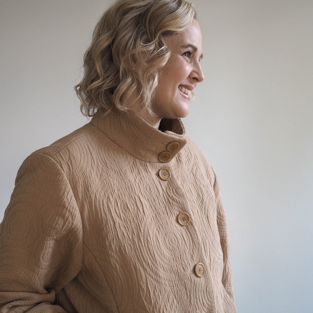 Lauren's Caiplie Jacket in Sand Cairn Circles Cotton Jacquard