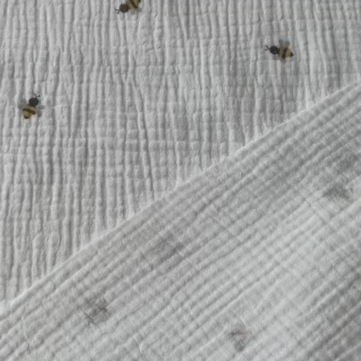Bumble bee print cotton double gauze fabric for dressmaking